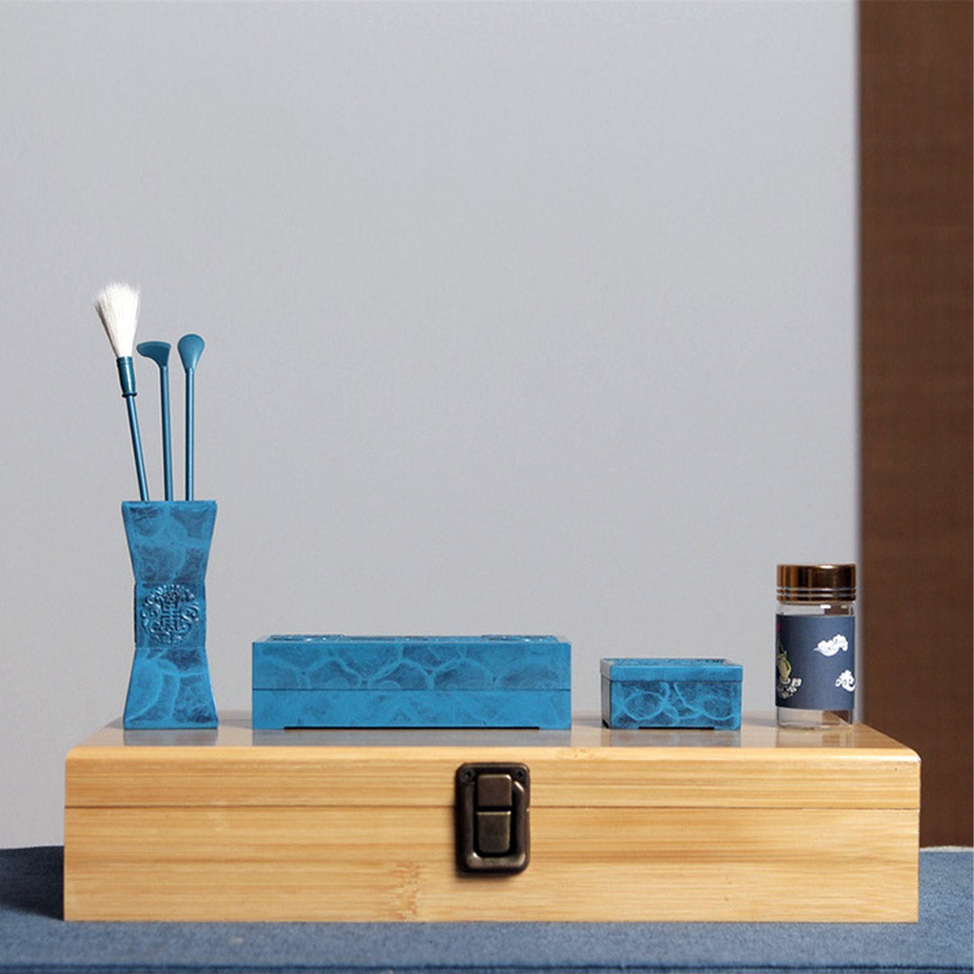 blue3.jpg blue3.jpg