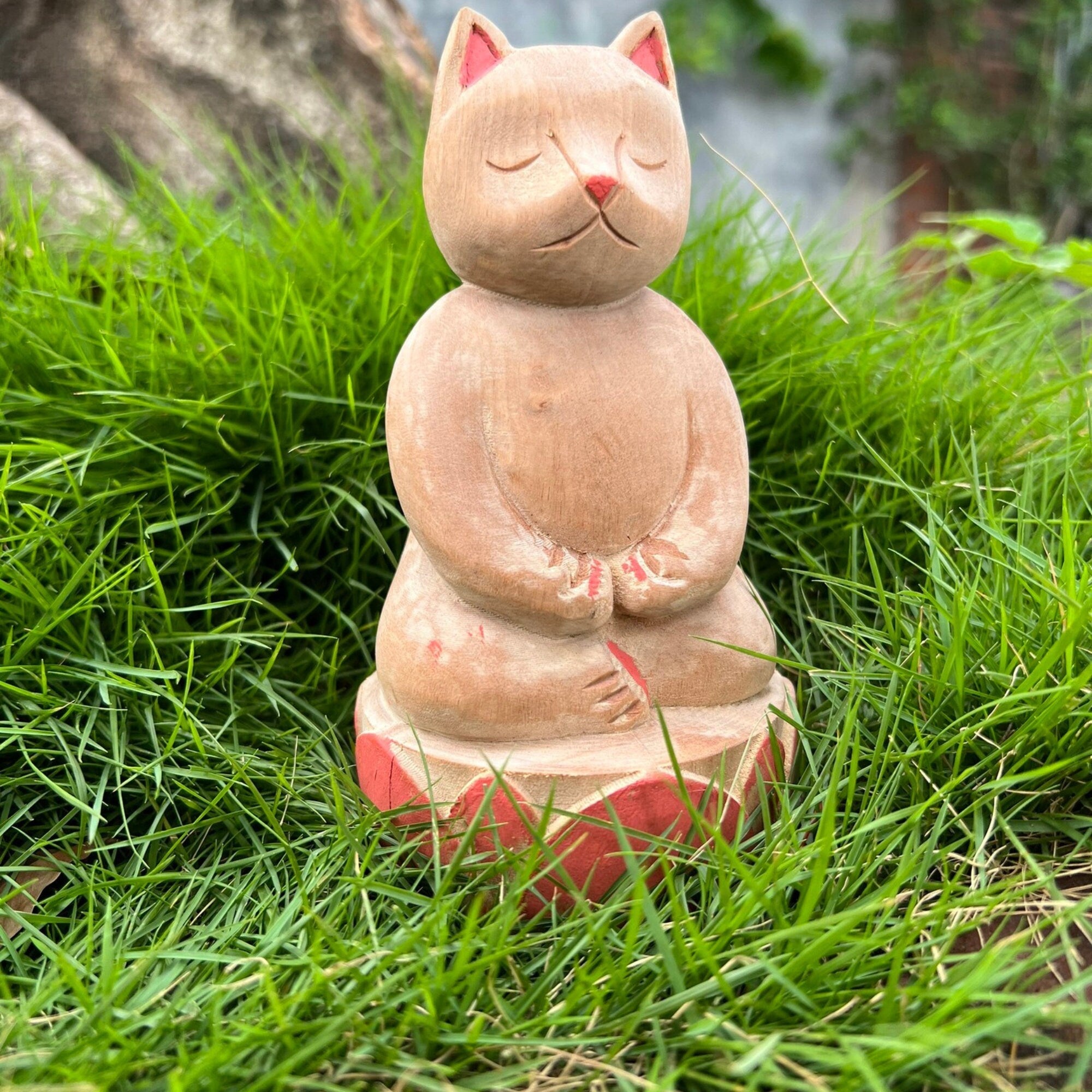 luci cat meditating cat statue.jpg luci cat meditating cat statue.jpg
