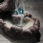 img 0 Backflow Vivid Dragon Faux Pearl Incense 1.jpg